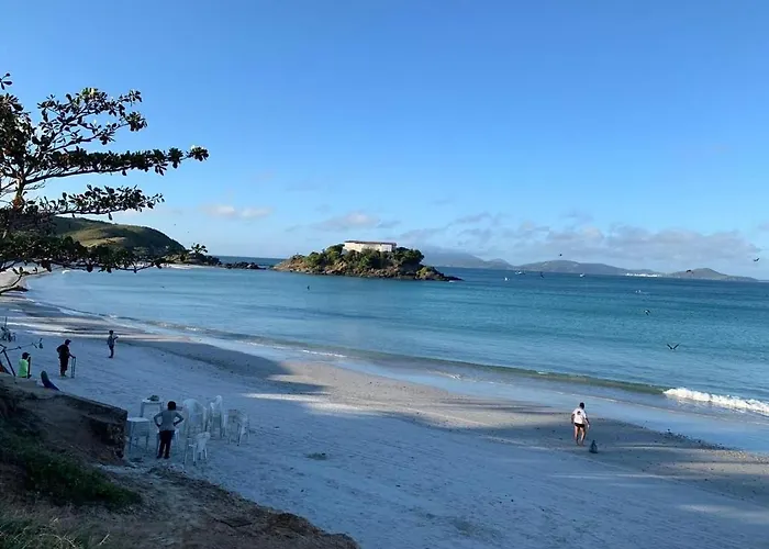 Cabo Frio Lindo 2 quartos Reformado para 8 pessoas